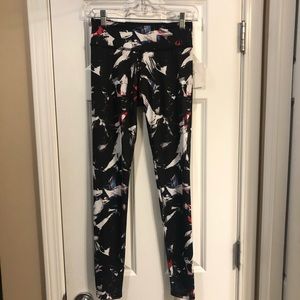 Beyond Yoga Palette Rainbow Leggings S NWT